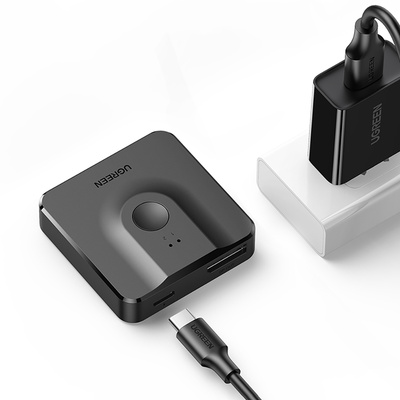 Ugreen CM430 Signalsplitter 2x DisplayPort (Eingang) auf 1x DisplayPort (Ausgang) 4K/1080p Schalter schwarz (60622)