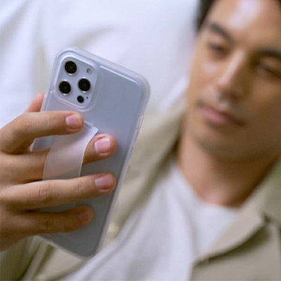 Uniq Heldro case for iPhone 12 / iPhone 12 Pro - white